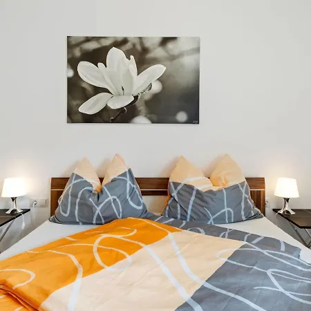 Apartment In Innsbruck Near The Golden Roof Exterior photo
